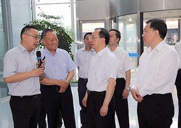 国务委员、国务院秘书长， 时任江苏省委书记吴政隆调研九州ku酷游科技